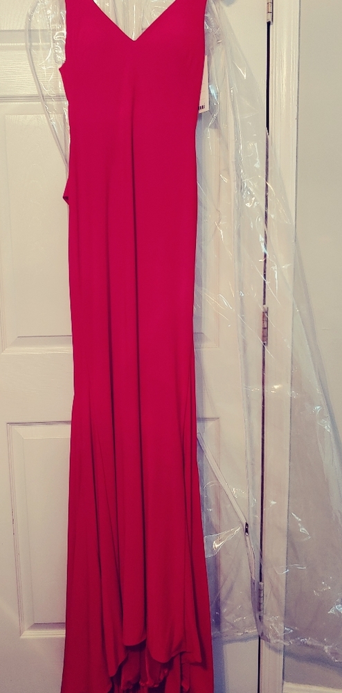 Red jersey Mac duggal size 6